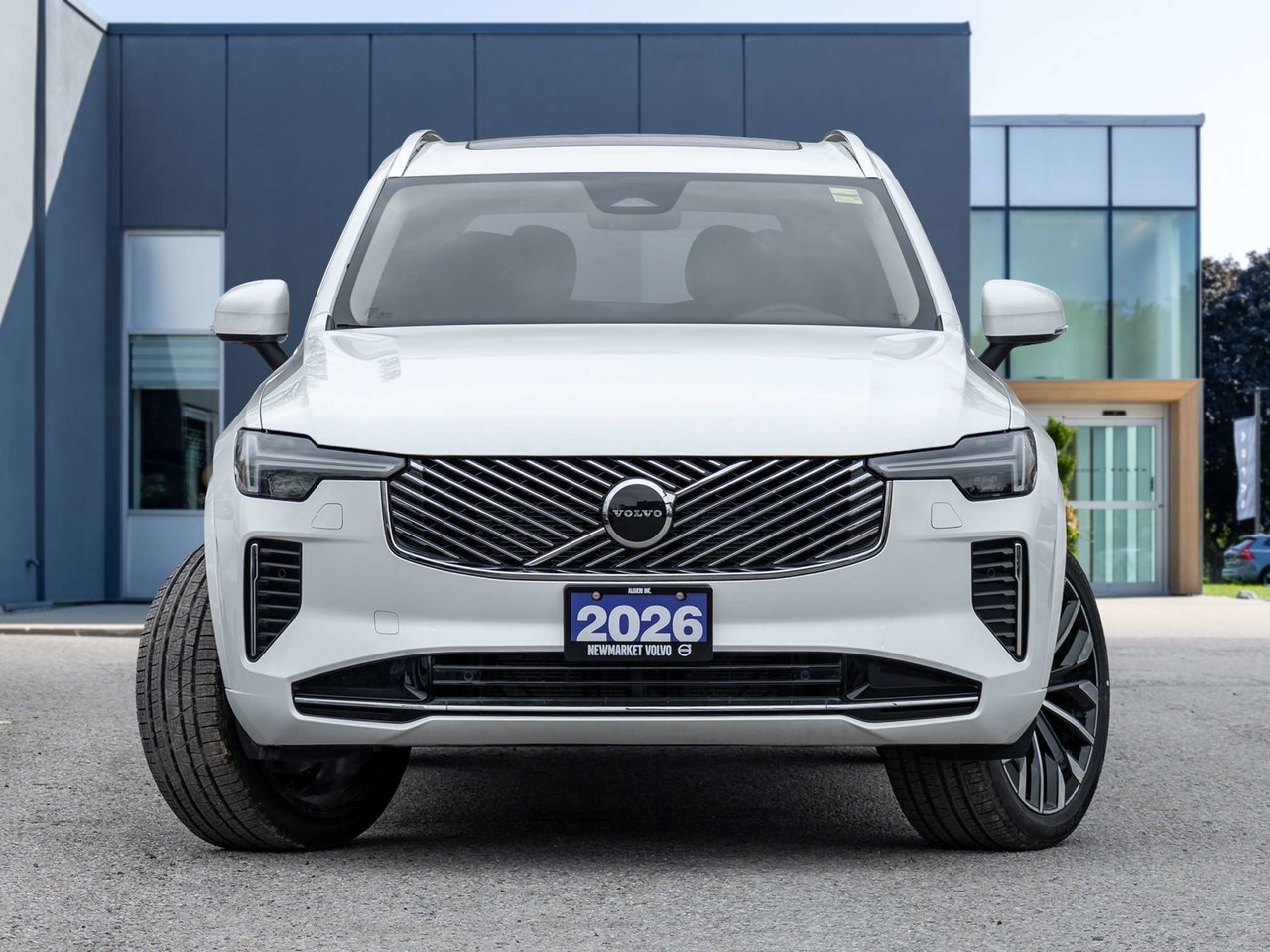 2026 Volvo XC90 Core Bright Theme-1
