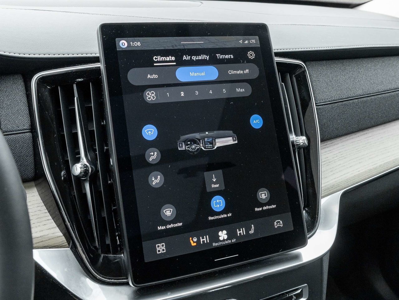 2026 Volvo XC90 Plus Dark Theme-20