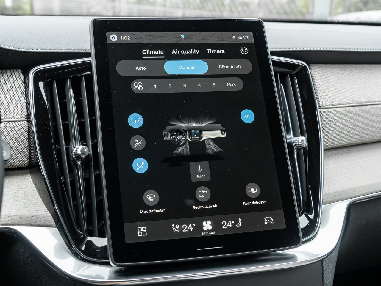Volvo XC90 B6 AWD Ultra Dark Theme  CPO RATE fr 2.99%* 2026-20