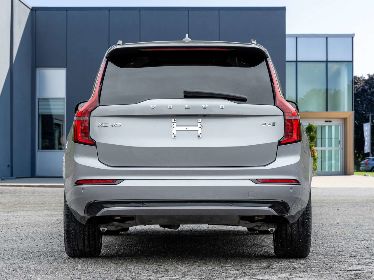 2026 Volvo XC90 Plus Dark Theme-5