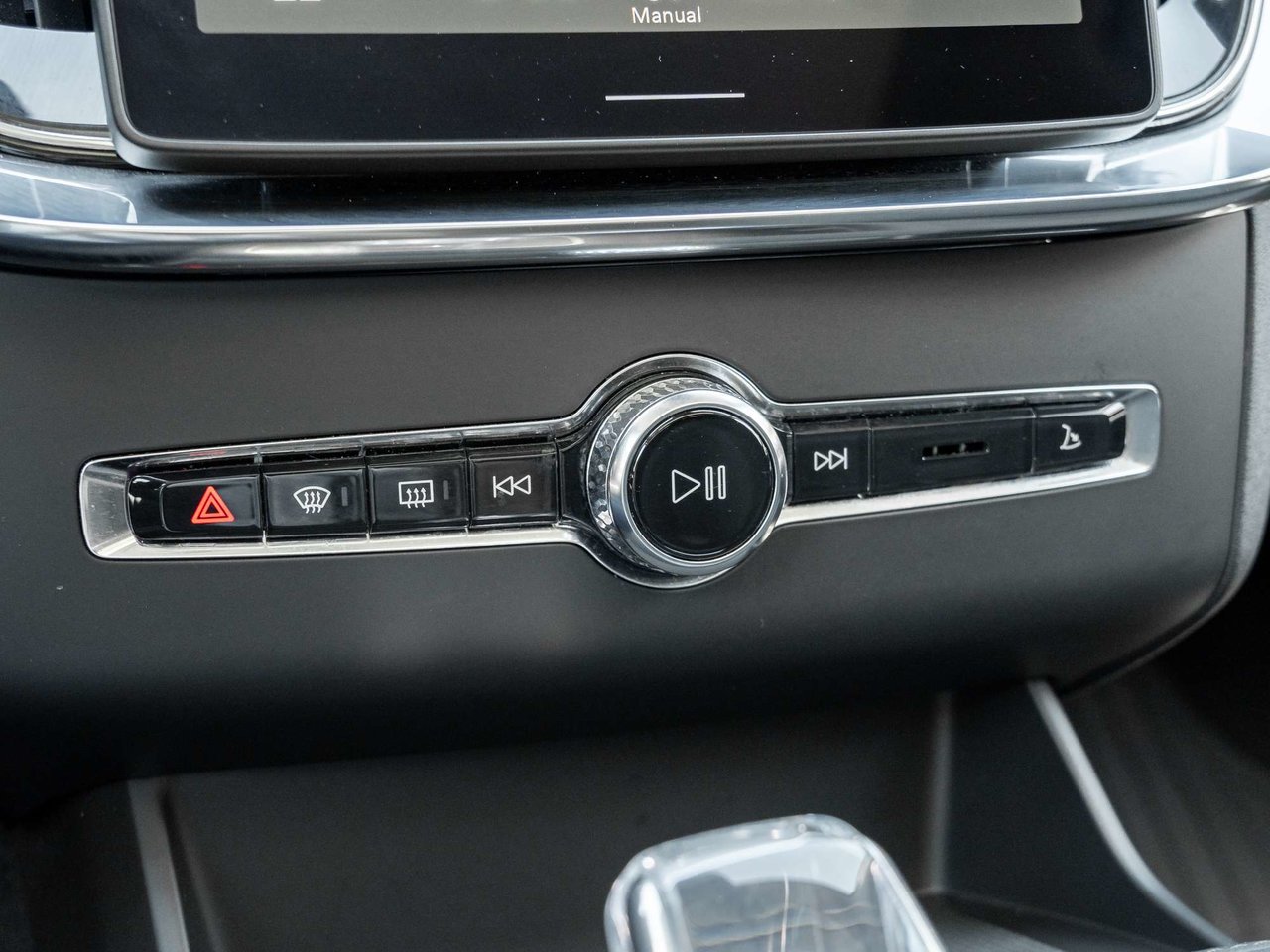 2026 Volvo XC90 Core Bright Theme-16