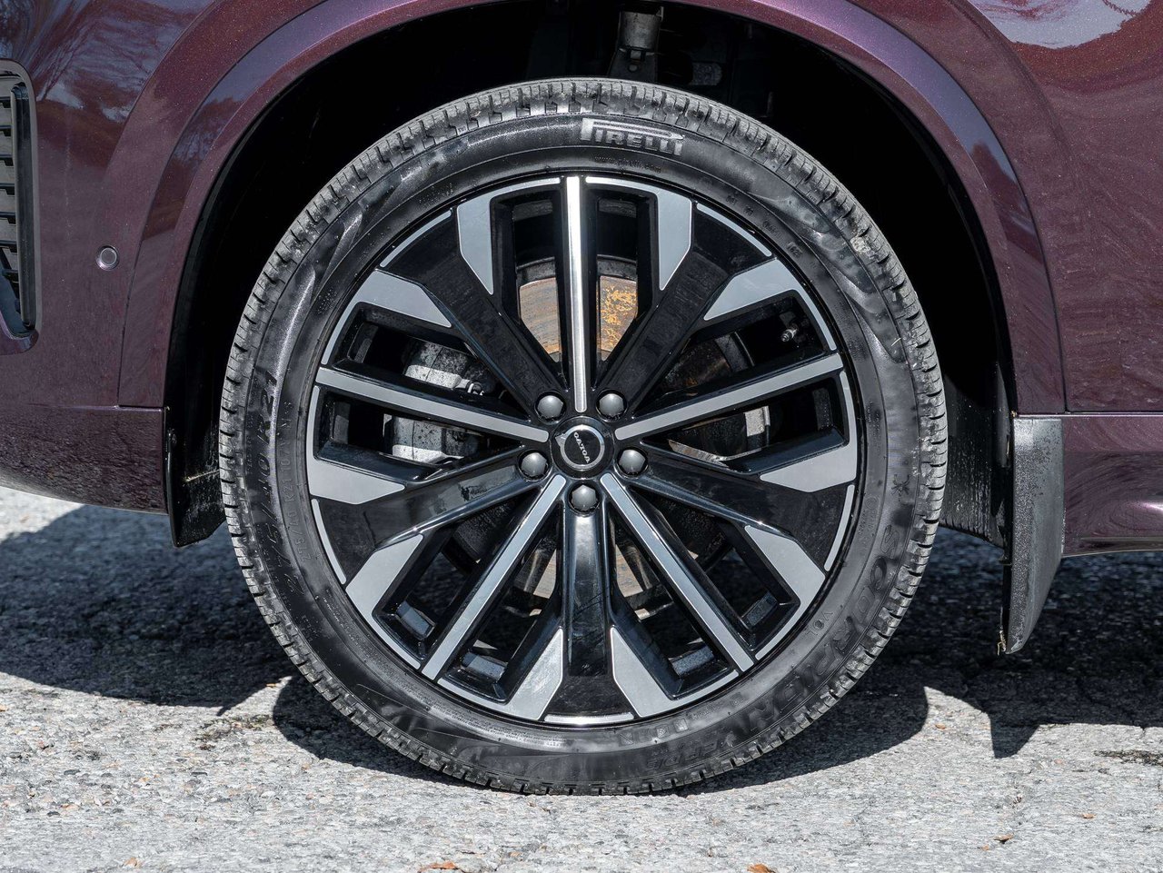 Volvo XC90 PLUS^Foldable Hitch^Harman Kardon^Rate fr 2.99%* 2026-3