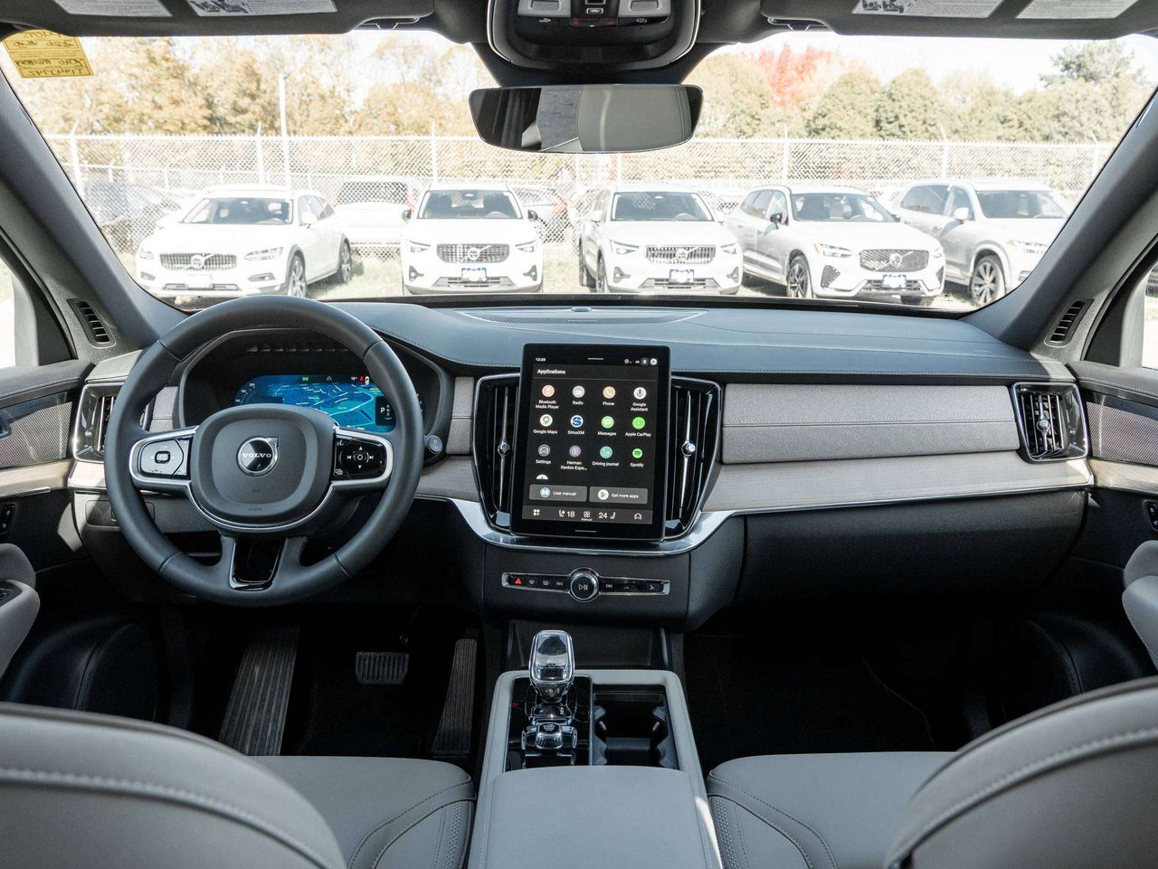 Volvo XC90 PLUS^Foldable Hitch^Harman Kardon^Rate fr 2.99%* 2026-26