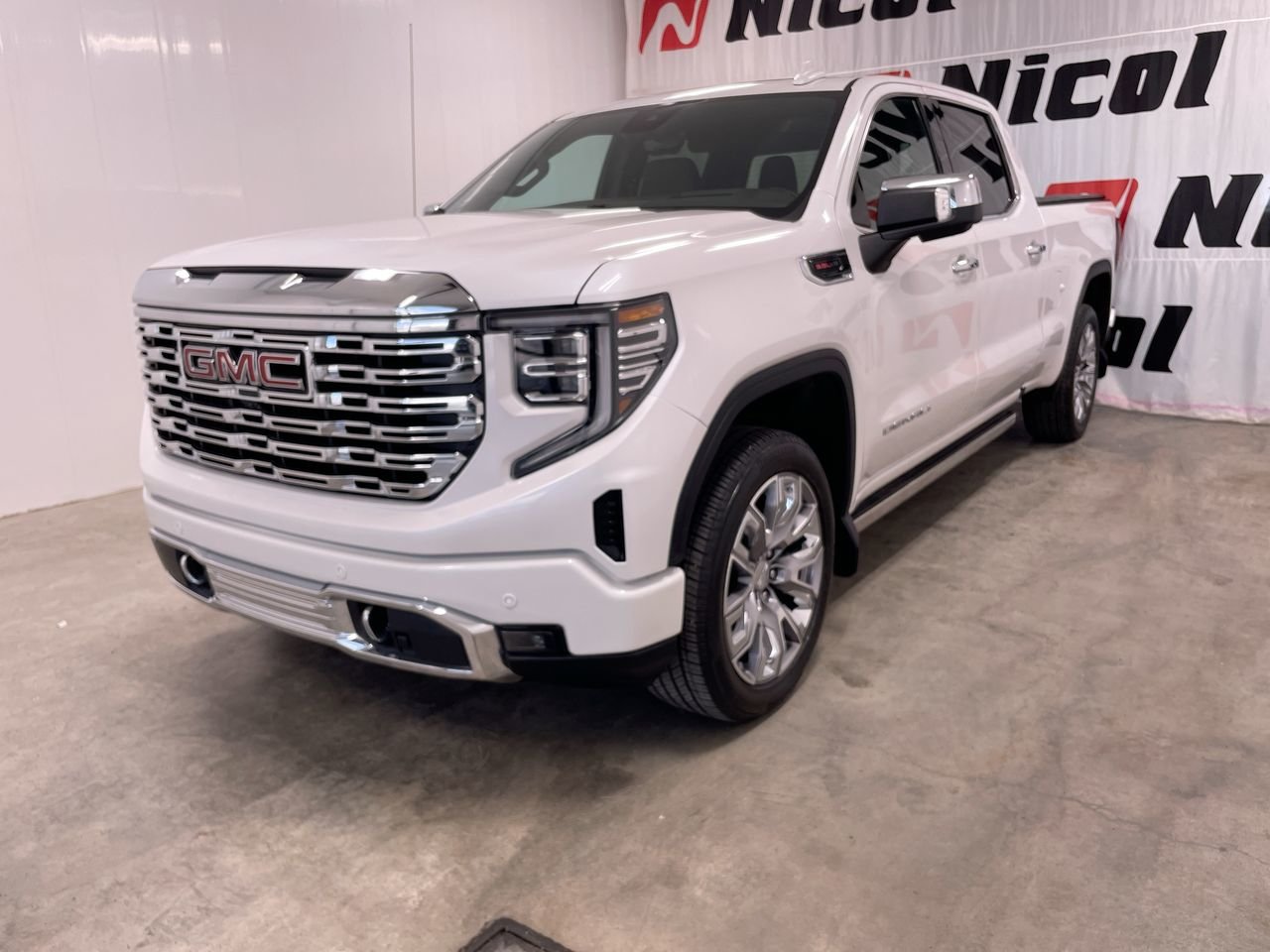 2025 GMC Sierra 1500