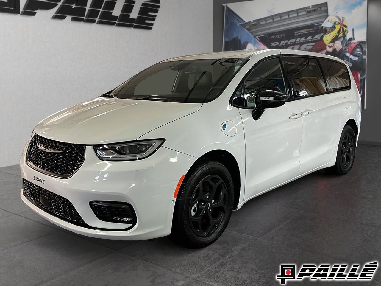 2024 Chrysler Pacifica Hybrid S Appearance FWD