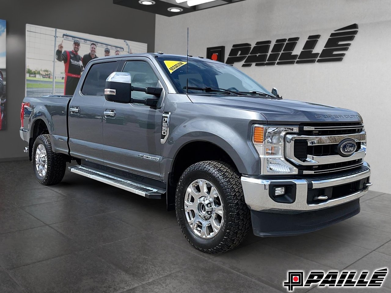 2022 Ford F-250 Super Duty XLT Crew Cab 4WD
