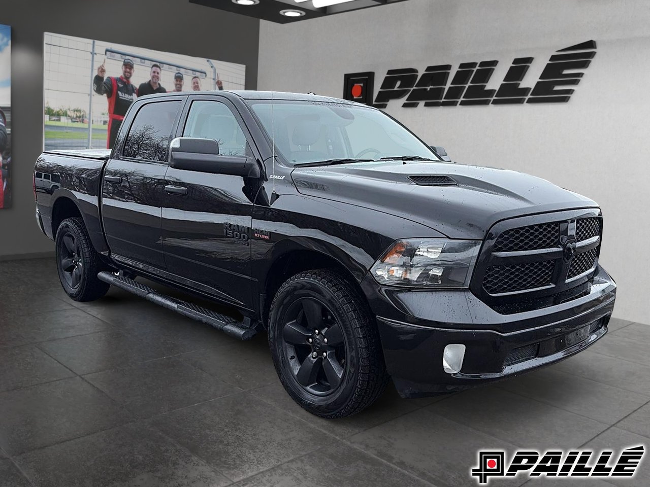 2022 RAM 1500 Classic SLT Crew Cab 4WD