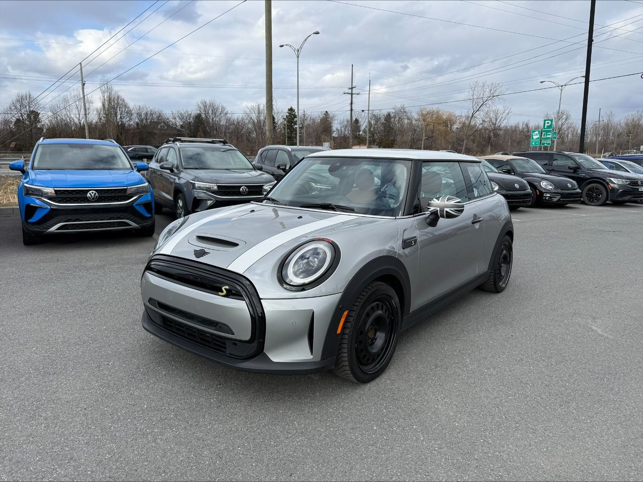 2024 MINI Cooper SE 2-Door Hatchback FWD