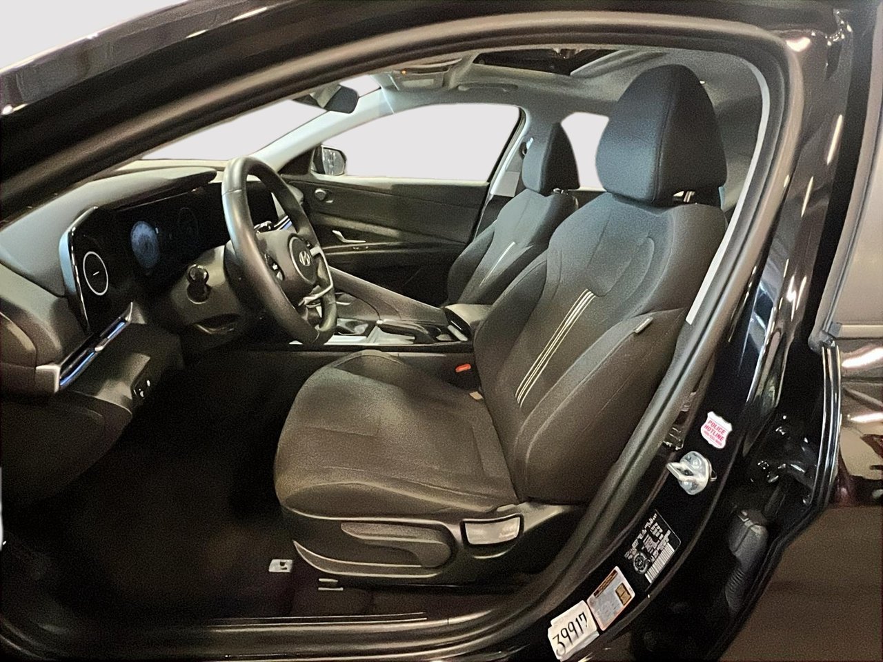 2025 Hyundai Elantra Preferred Mags Sièges Chauffants-8