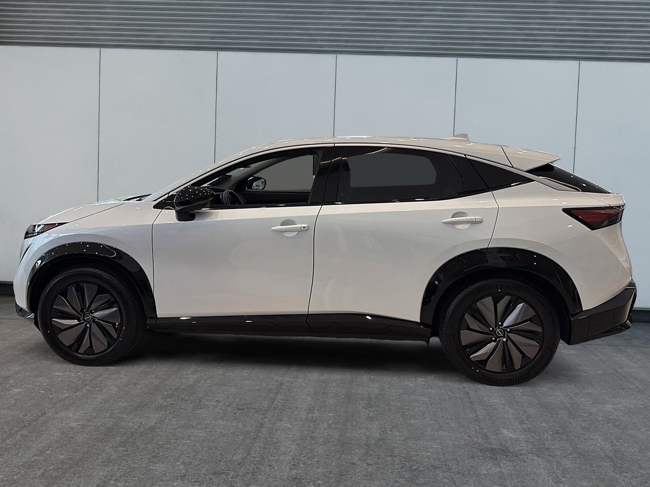 2026 Nissan ARIYA SV-4