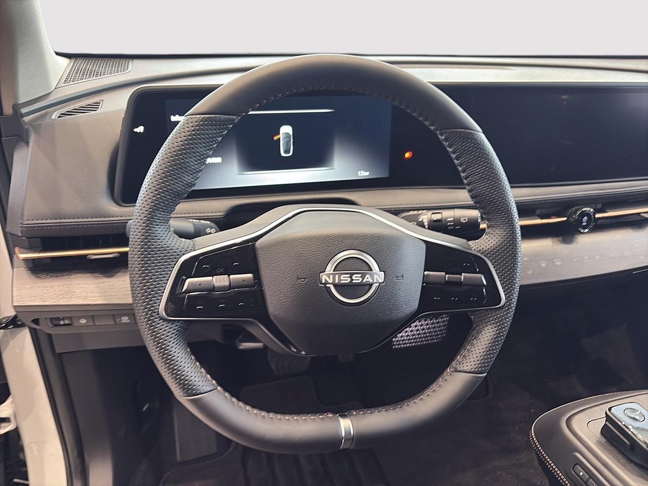 2026 Nissan ARIYA SV-11