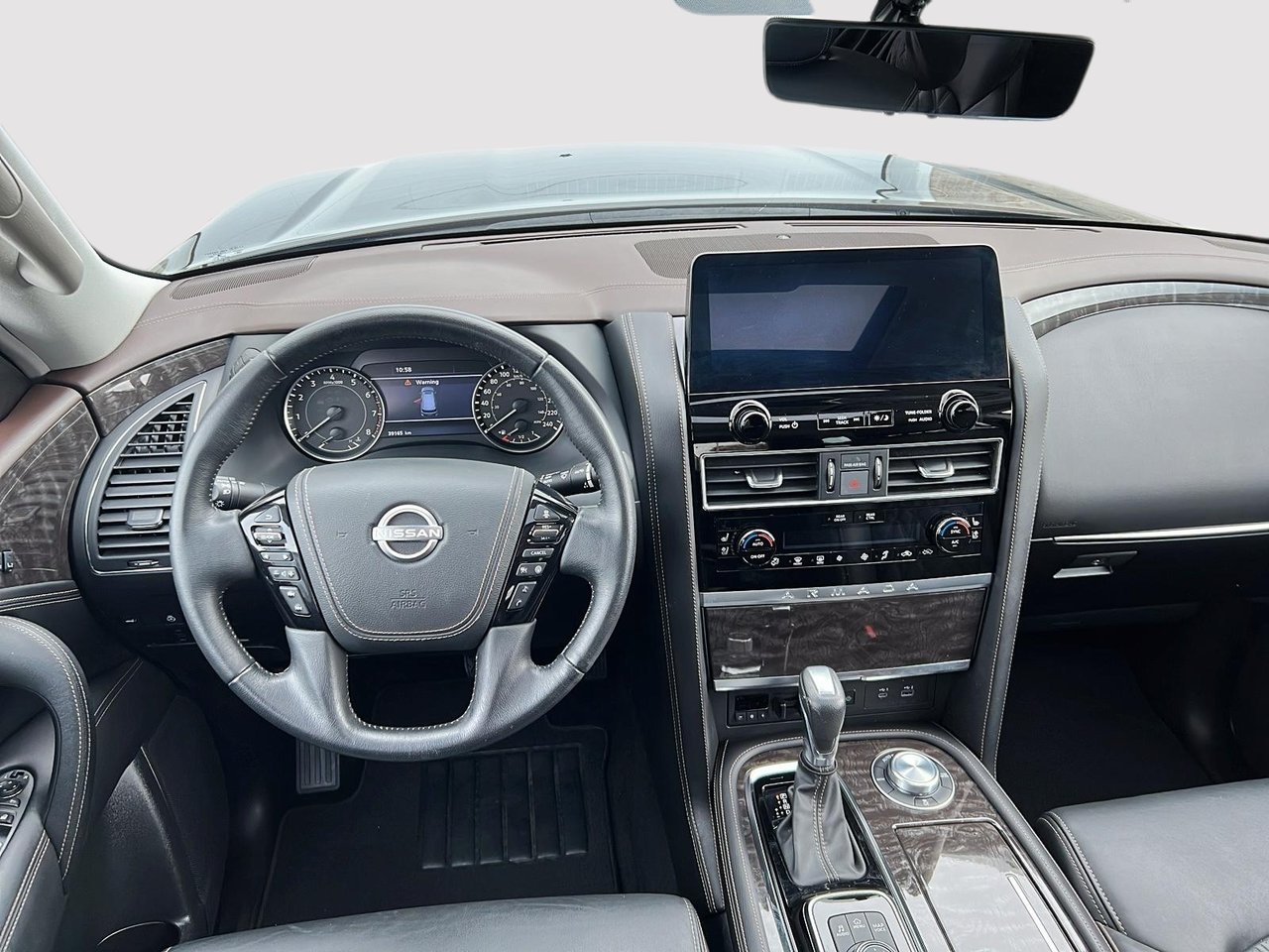 Nissan Armada Platinum 2023-8
