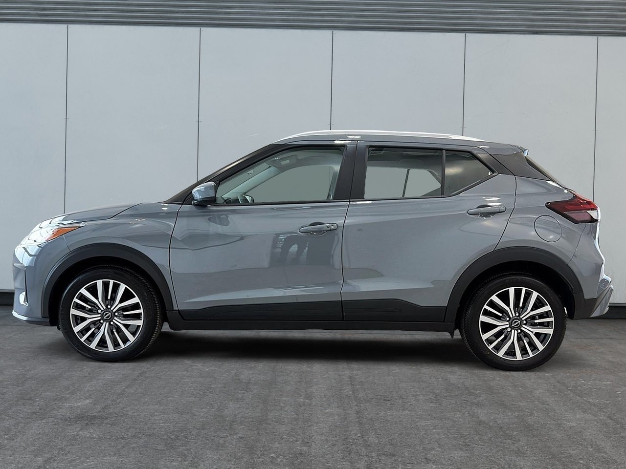 Nissan Kicks Play SV 2025-4