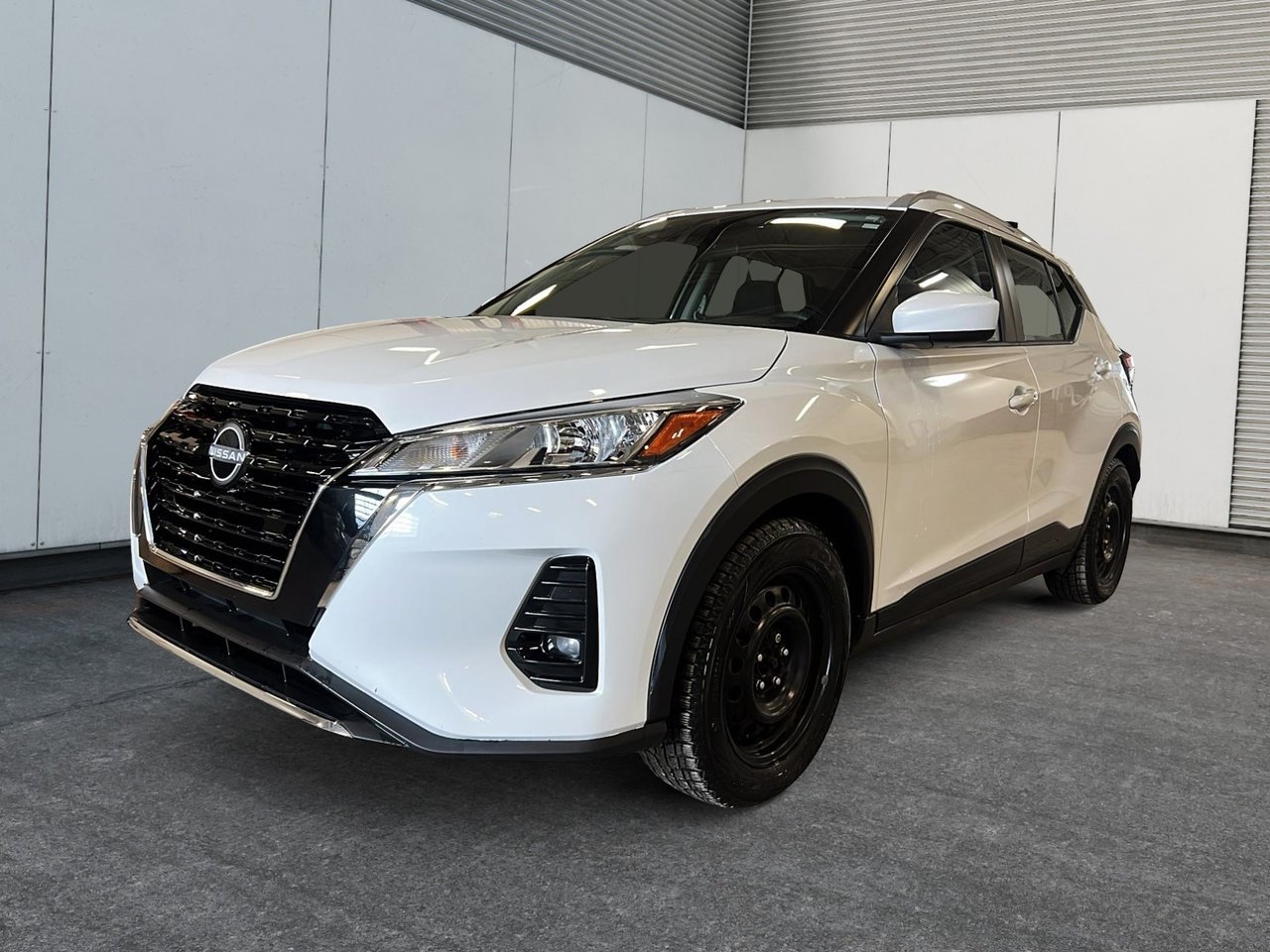 2023 Nissan Kicks SV-0