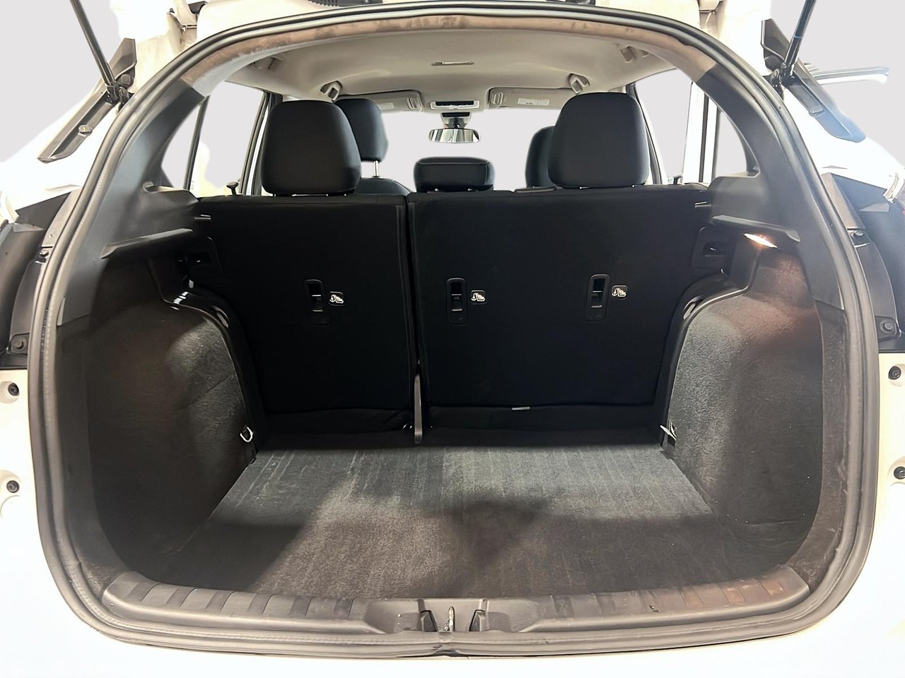 2023 Nissan Kicks SV-5