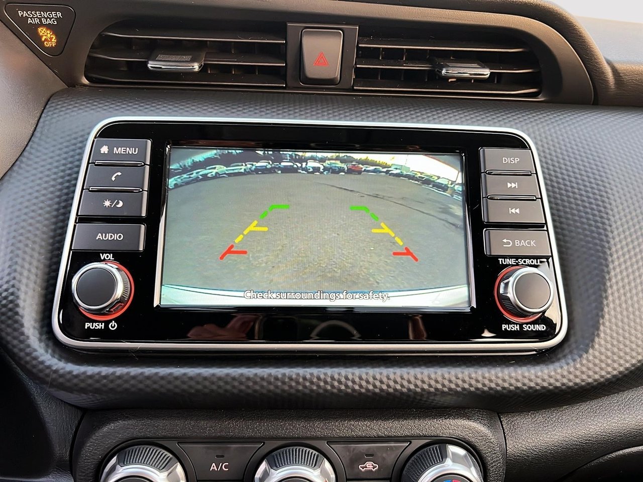 2024 Nissan Kicks S-14