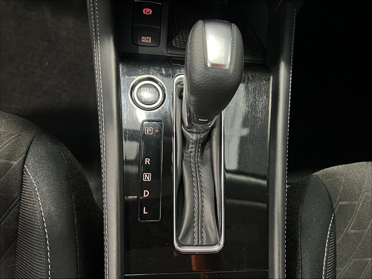 2024 Nissan Kicks SV-12