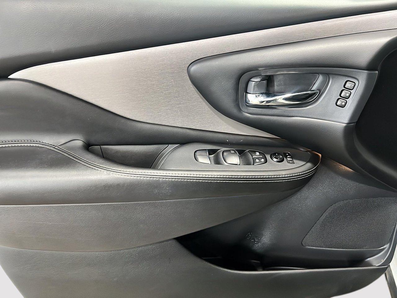 Nissan Murano SL AWD 2021-9