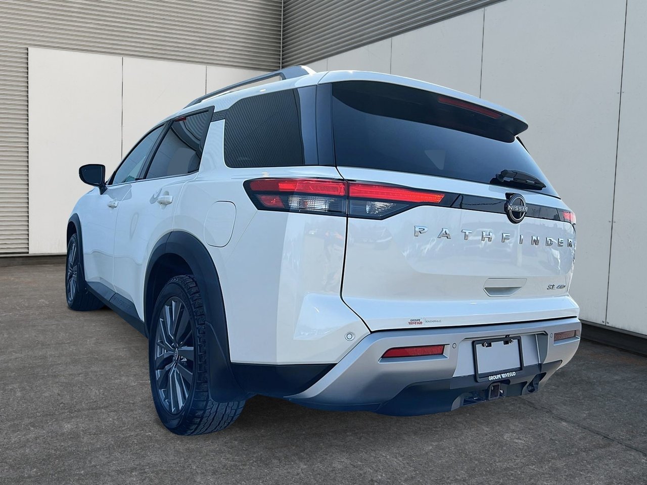 Nissan Pathfinder SL 2022-3