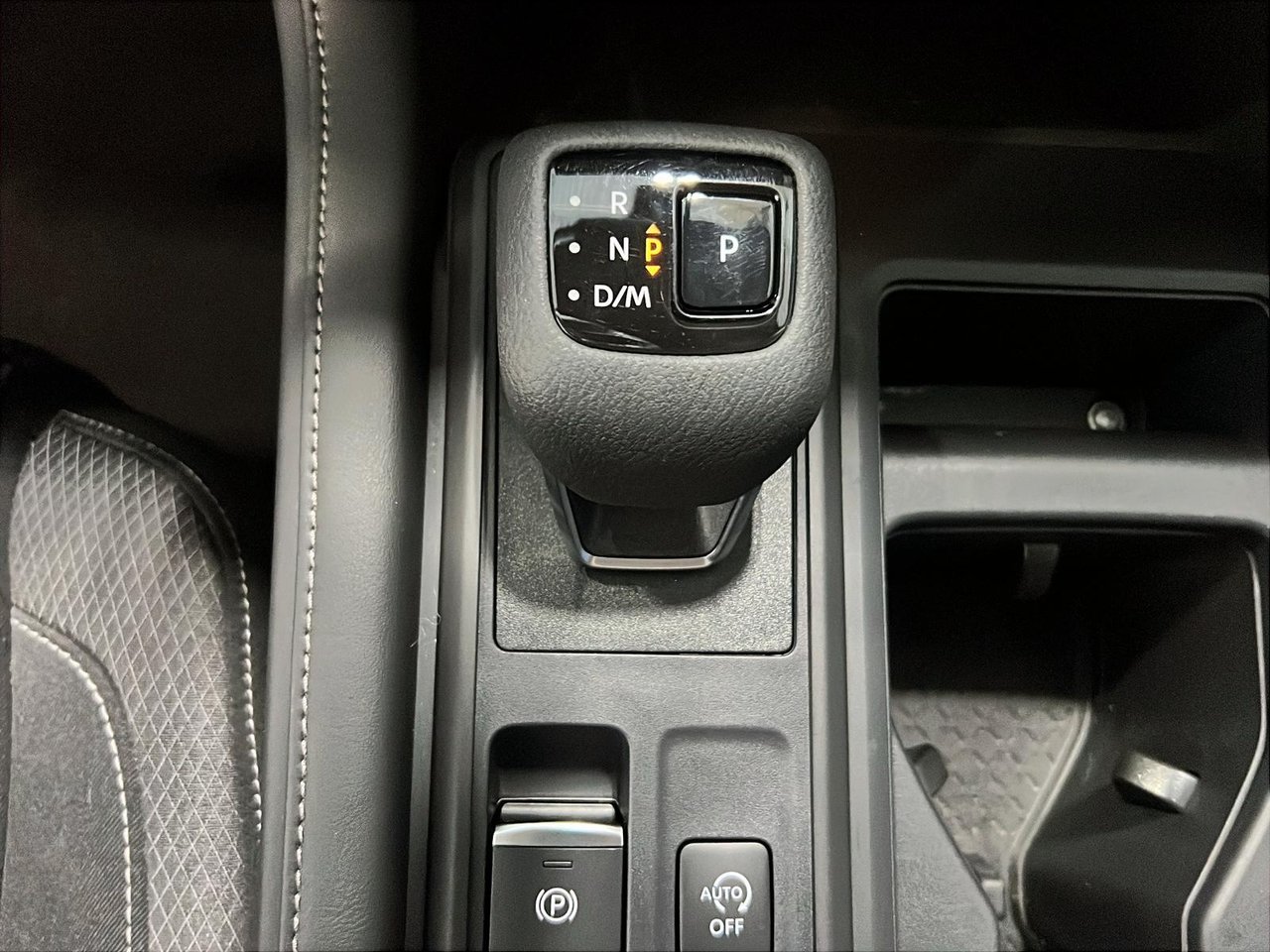 Nissan Pathfinder S AWD 2024-12