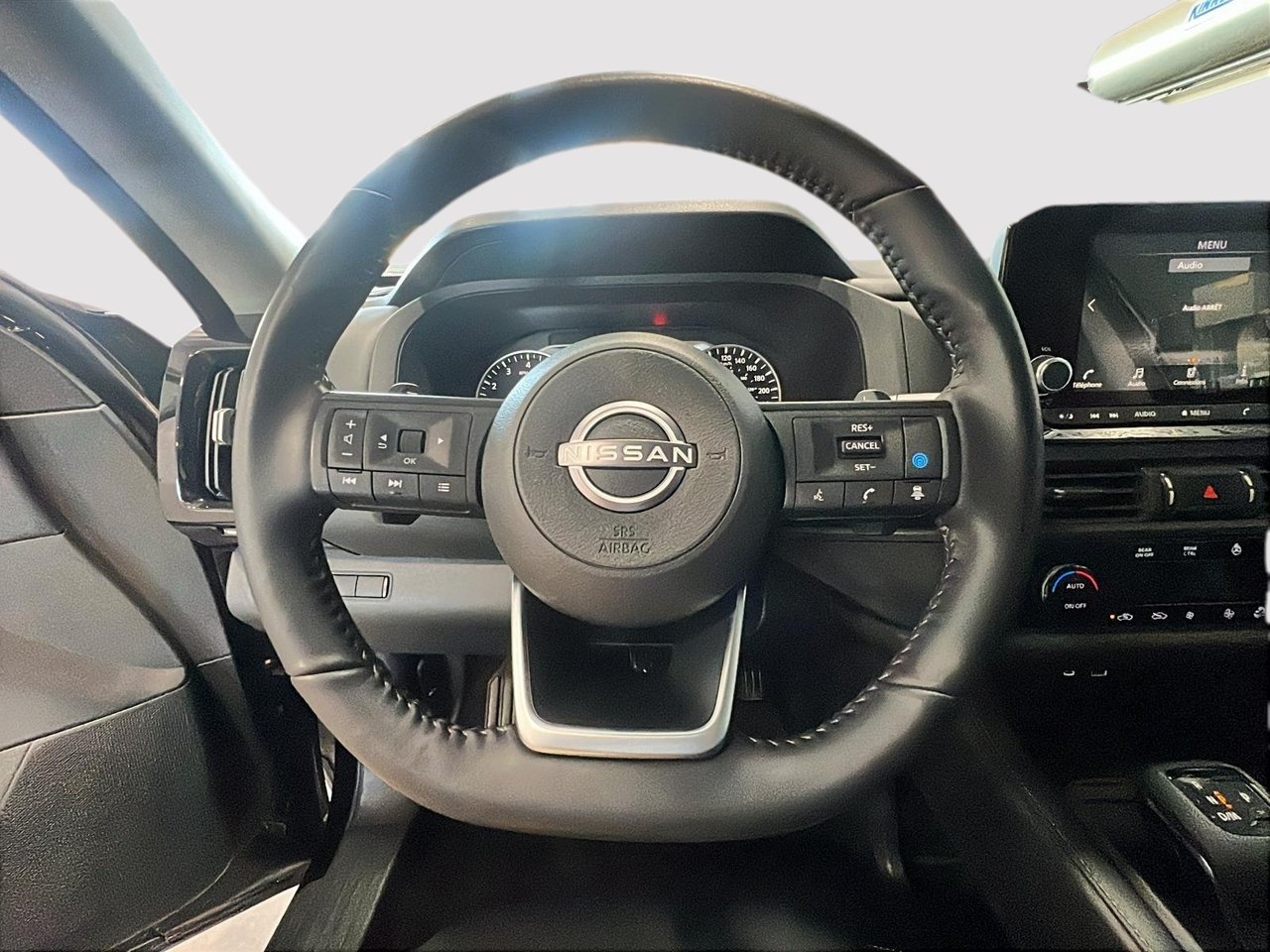Nissan Pathfinder S AWD 2024-10