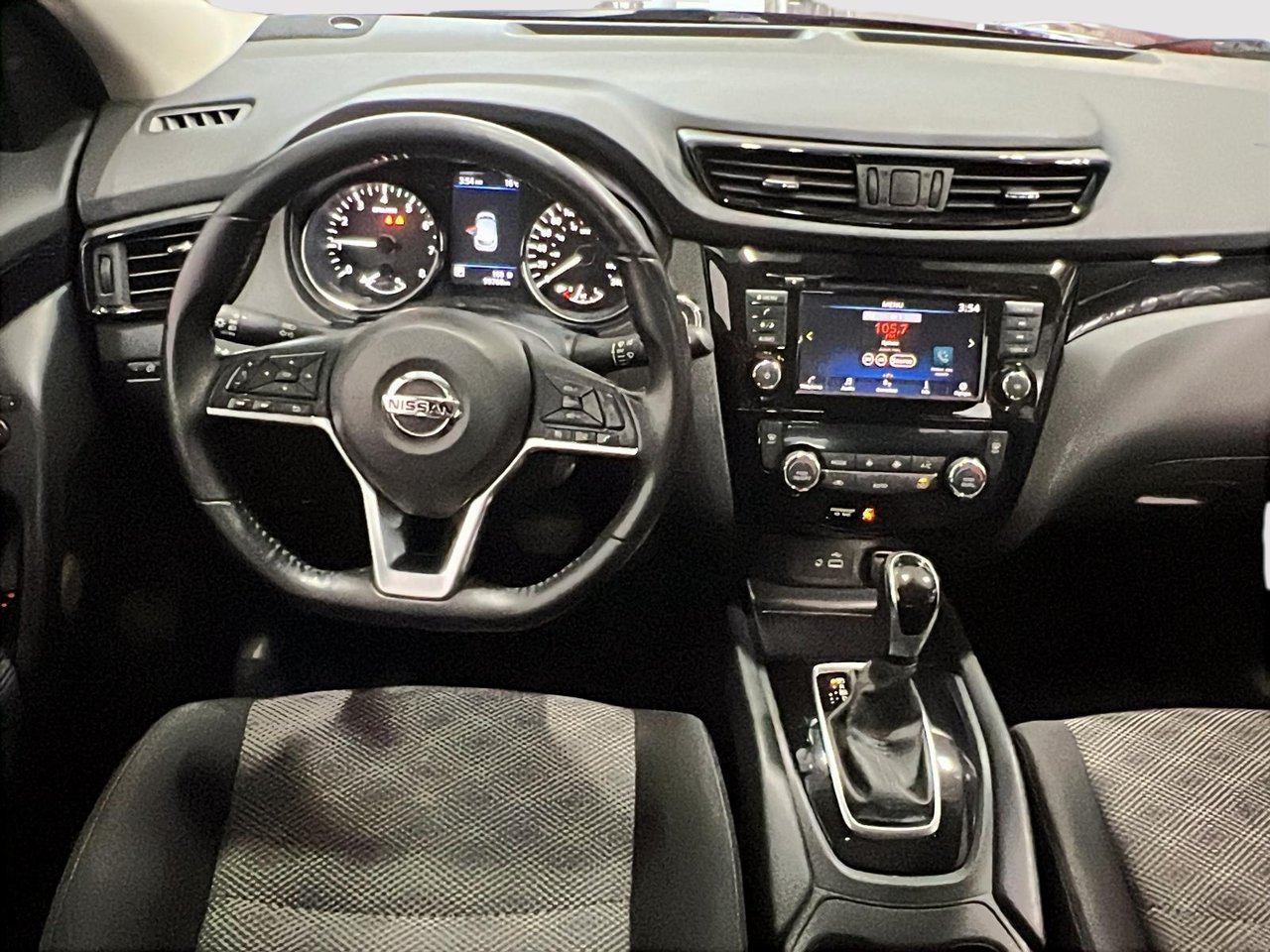 Nissan Qashqai SV 2020-7