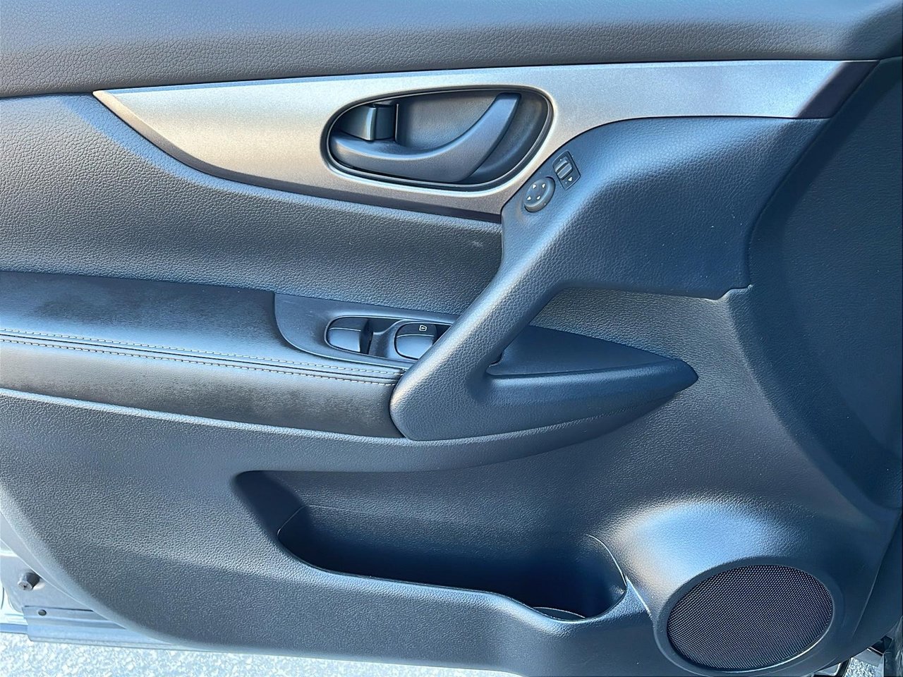 2023 Nissan Qashqai S AWD-10