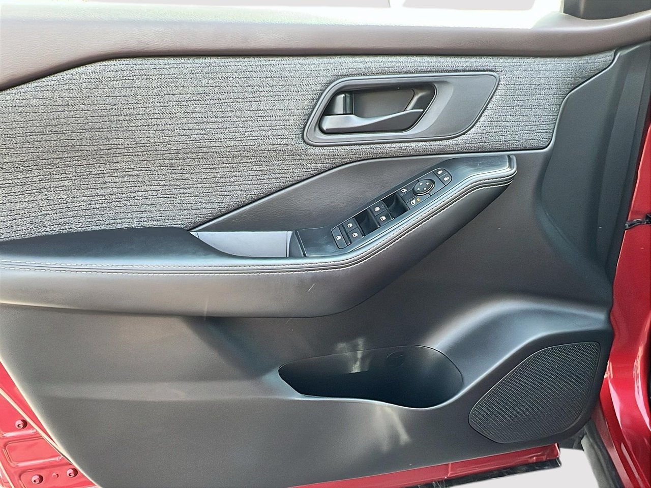 2021 Nissan Rogue S-9