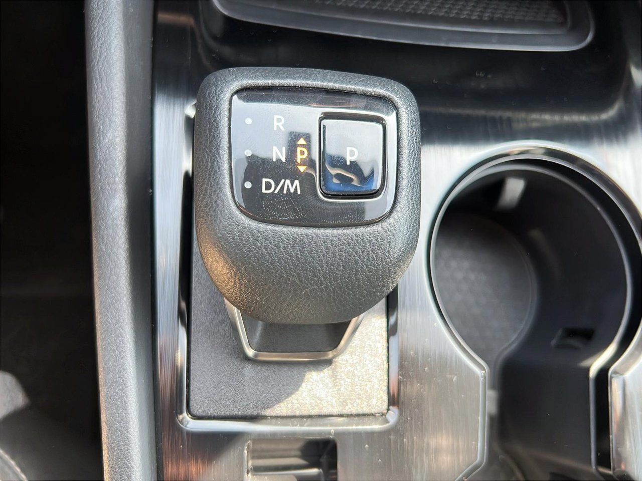 2021 Nissan Rogue S-12