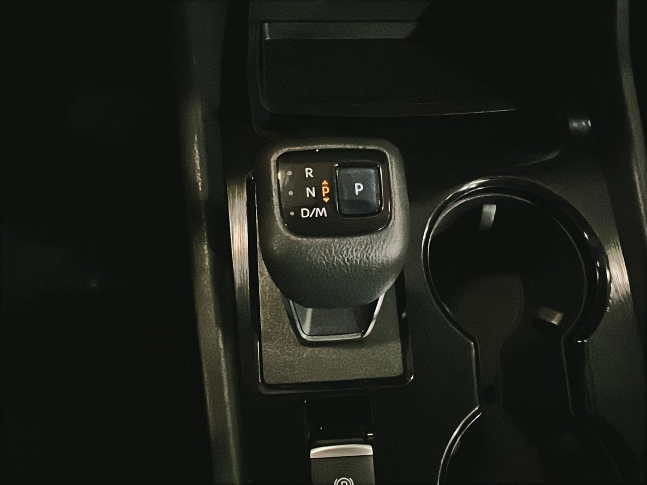 Nissan Rogue SV Privilege 2021-13