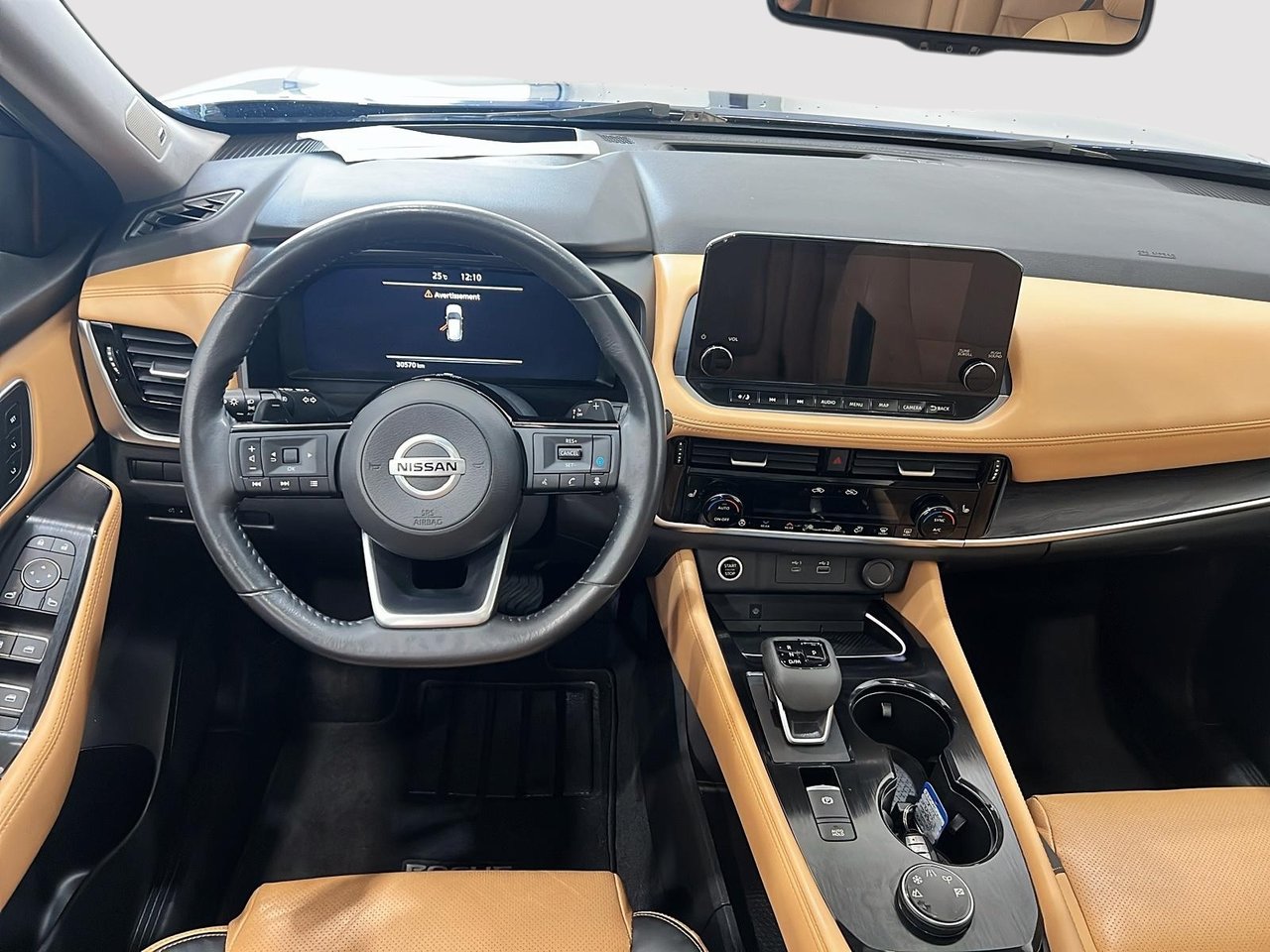 Nissan Rogue Platinum AWD 2021-9
