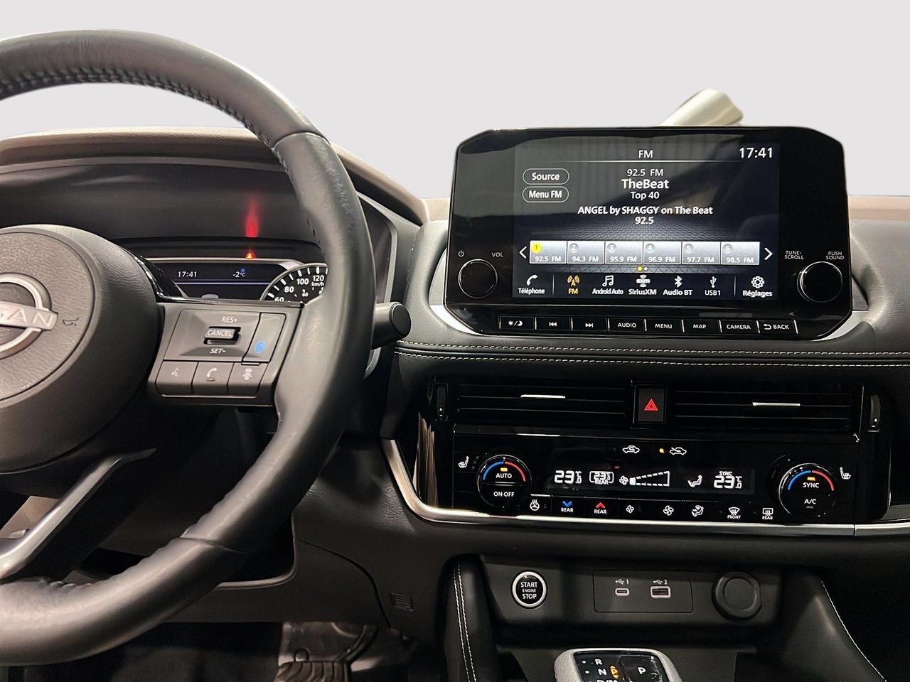 Nissan Rogue SL AWD 2023-16