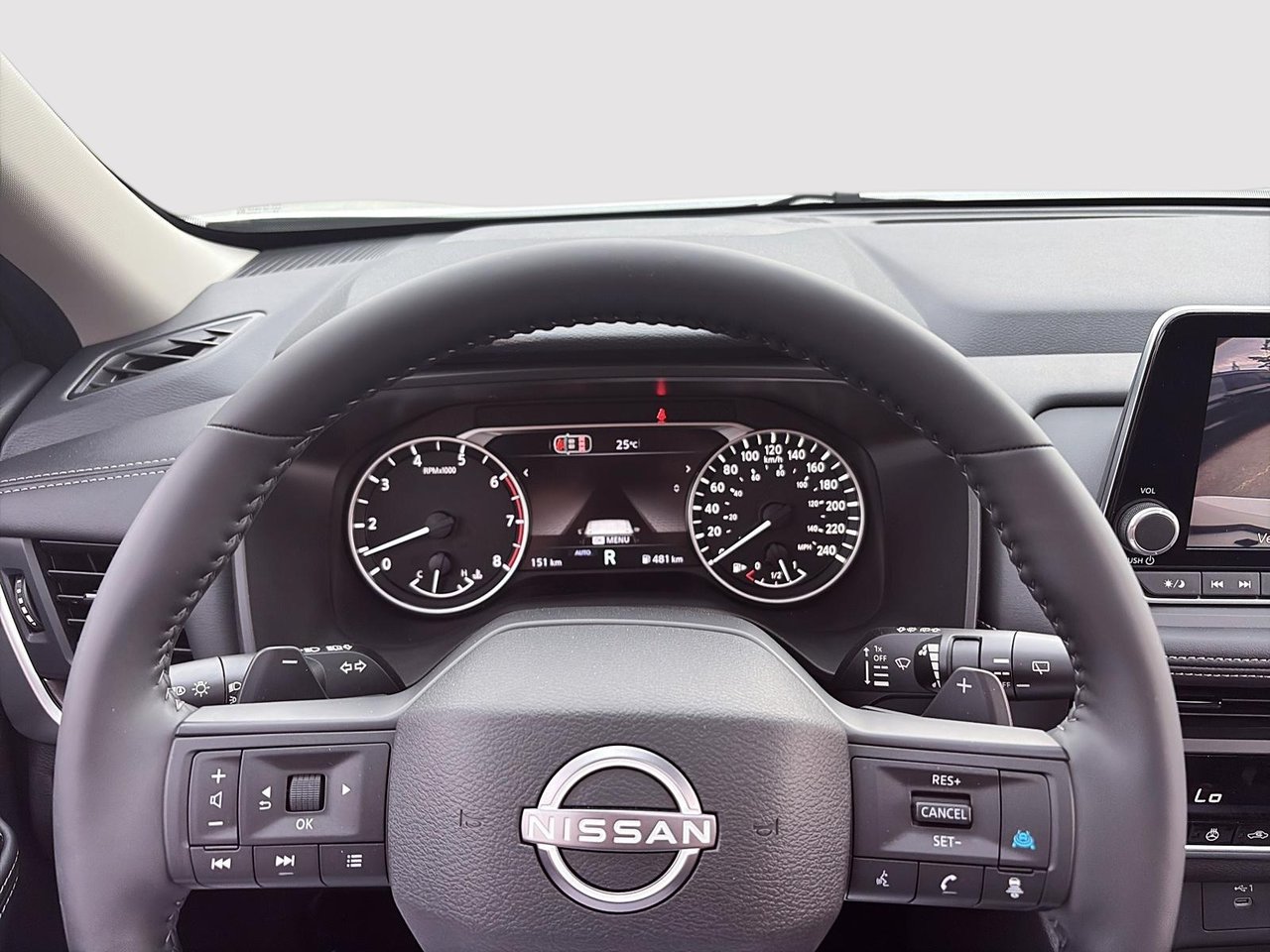 2026 Nissan Rogue SV Moonroof-17