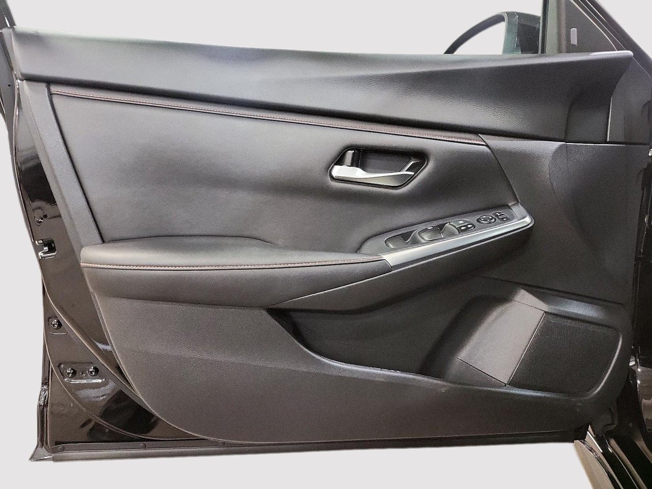 Nissan Sentra SR 2023-10