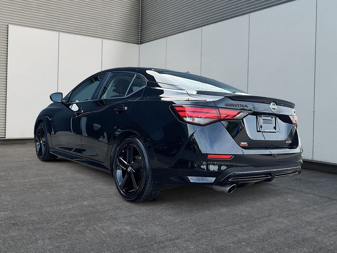 Nissan Sentra SR 2023-3