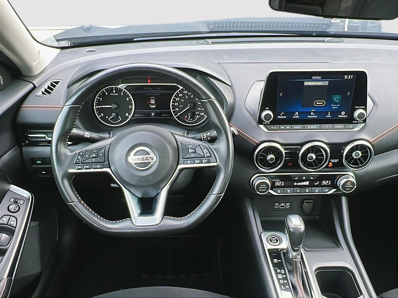 Nissan Sentra SR 2023-9