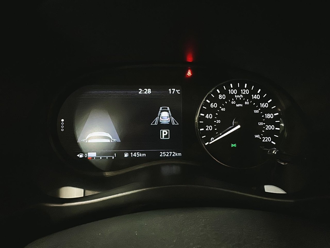 Nissan Kicks Play SV 2025-13