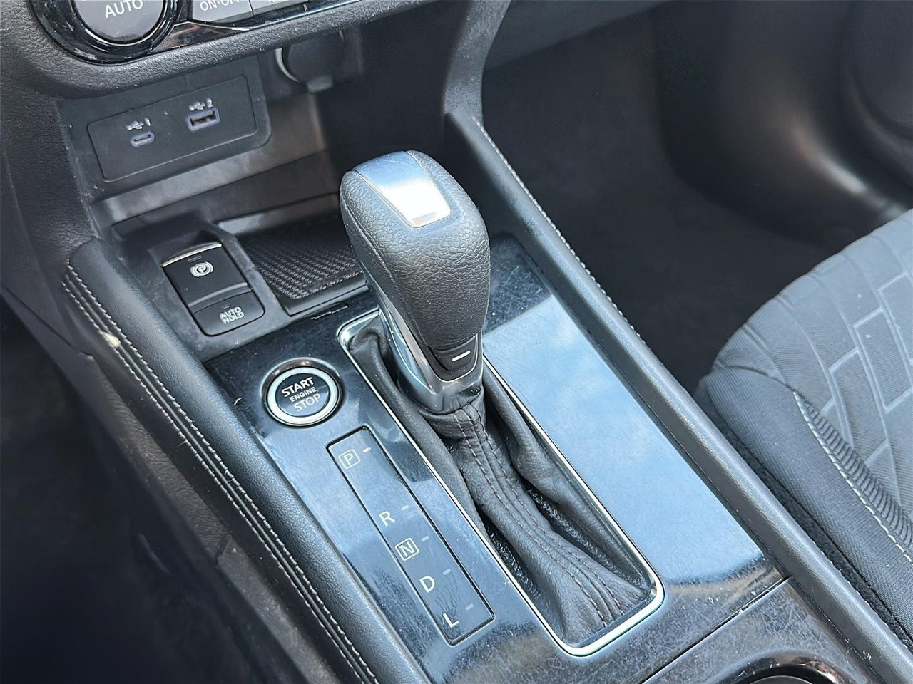 2022 Nissan Kicks SV-14