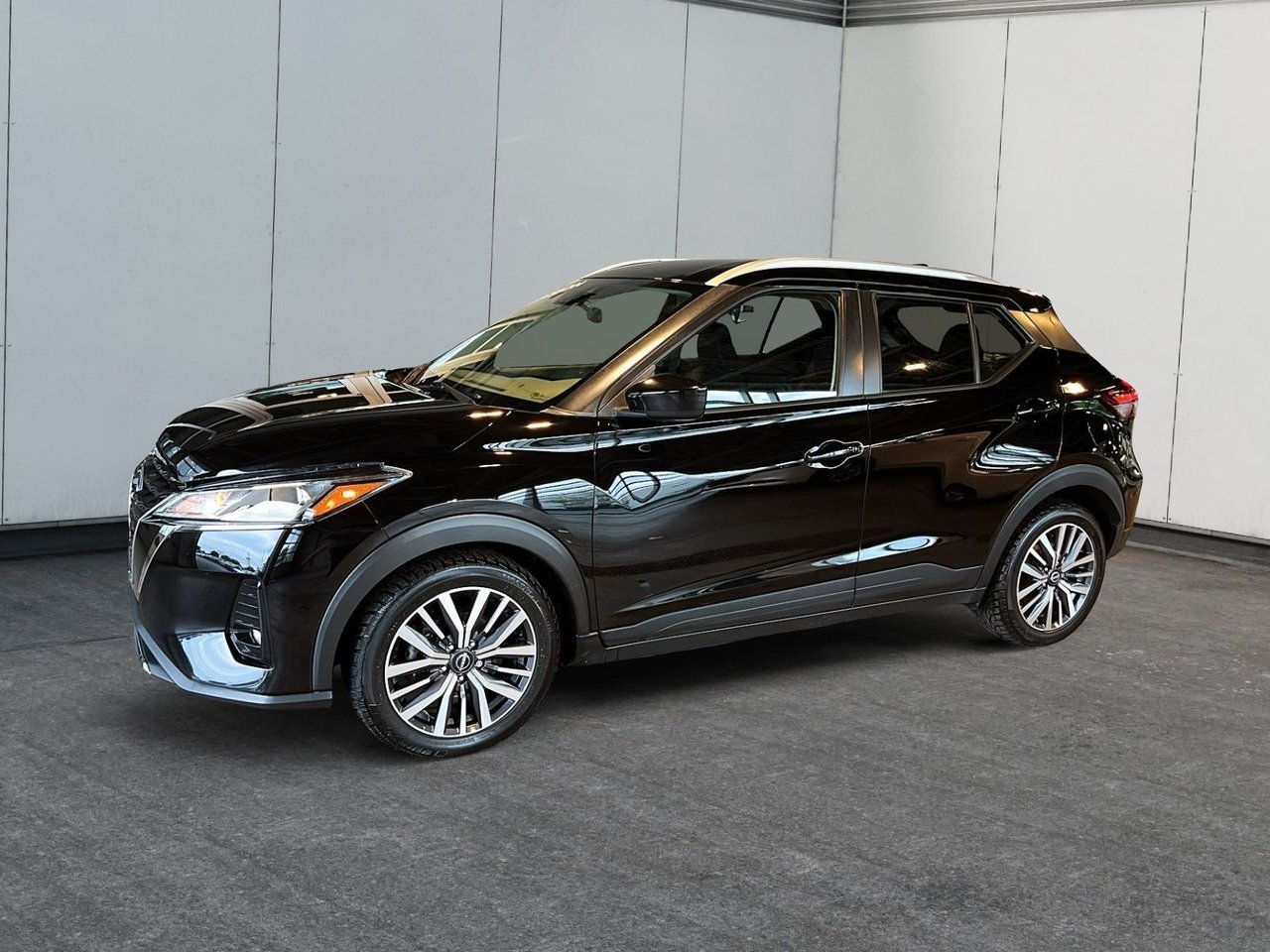 2022 Nissan Kicks SV-0