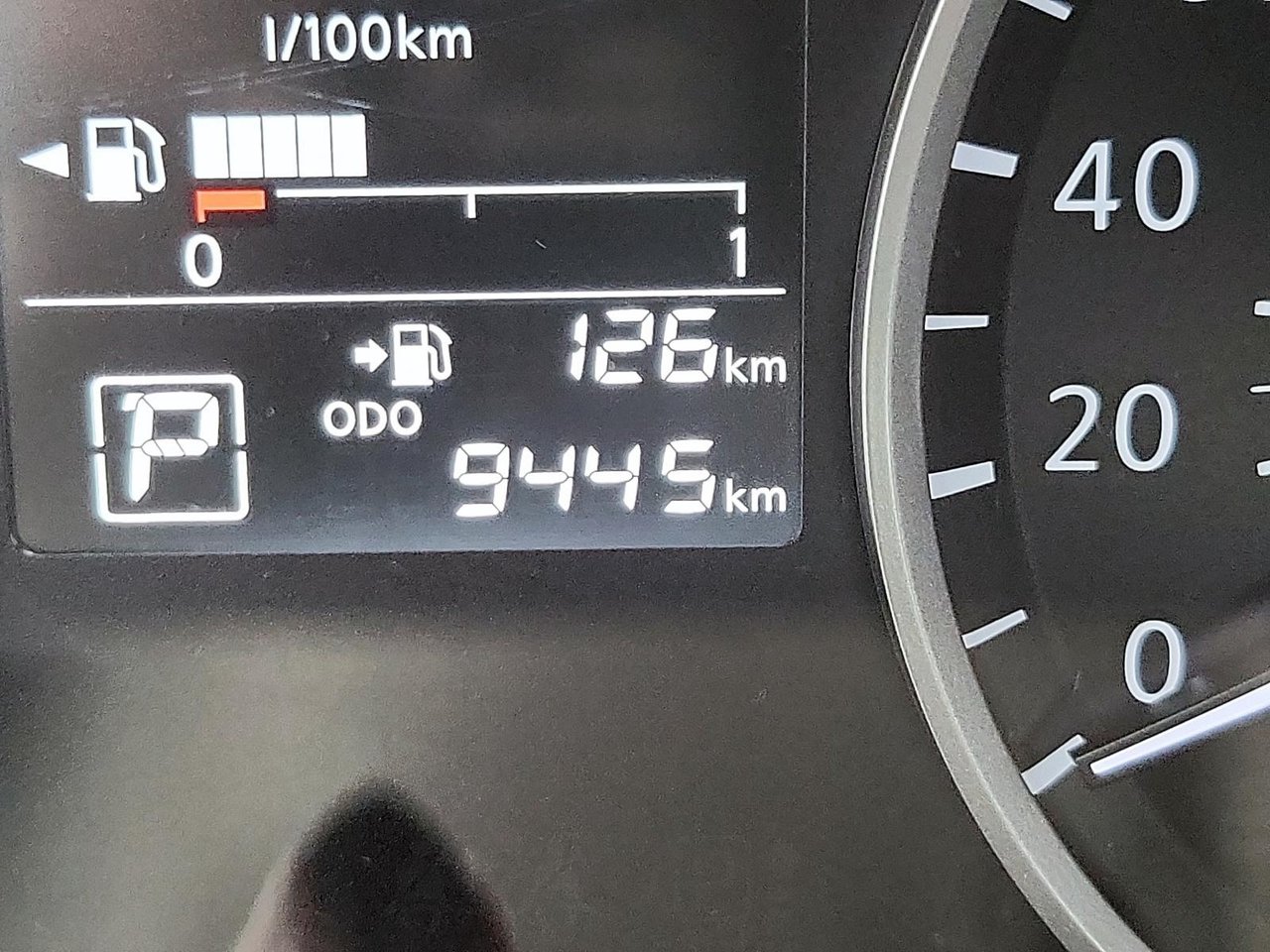 2024 Nissan Kicks S-12