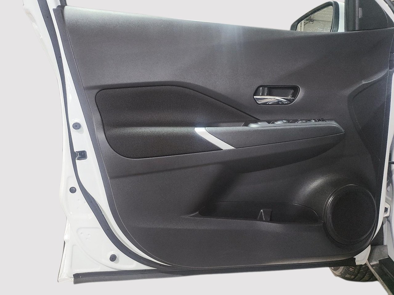 2024 Nissan Kicks SV-10