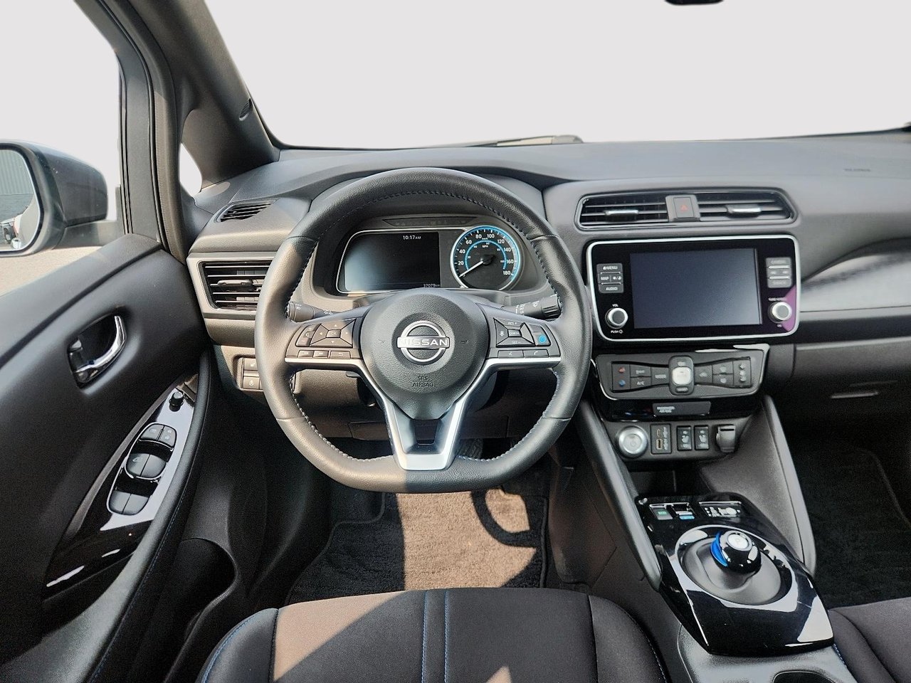 Nissan Leaf SV PLUS 2024-9