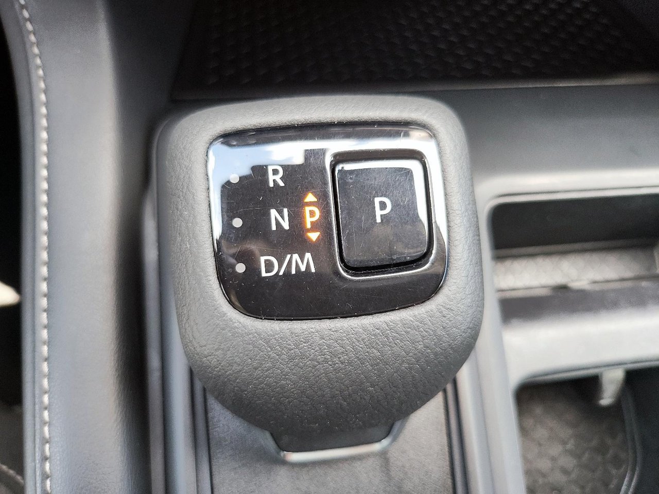 Nissan Pathfinder S AWD 2024-14