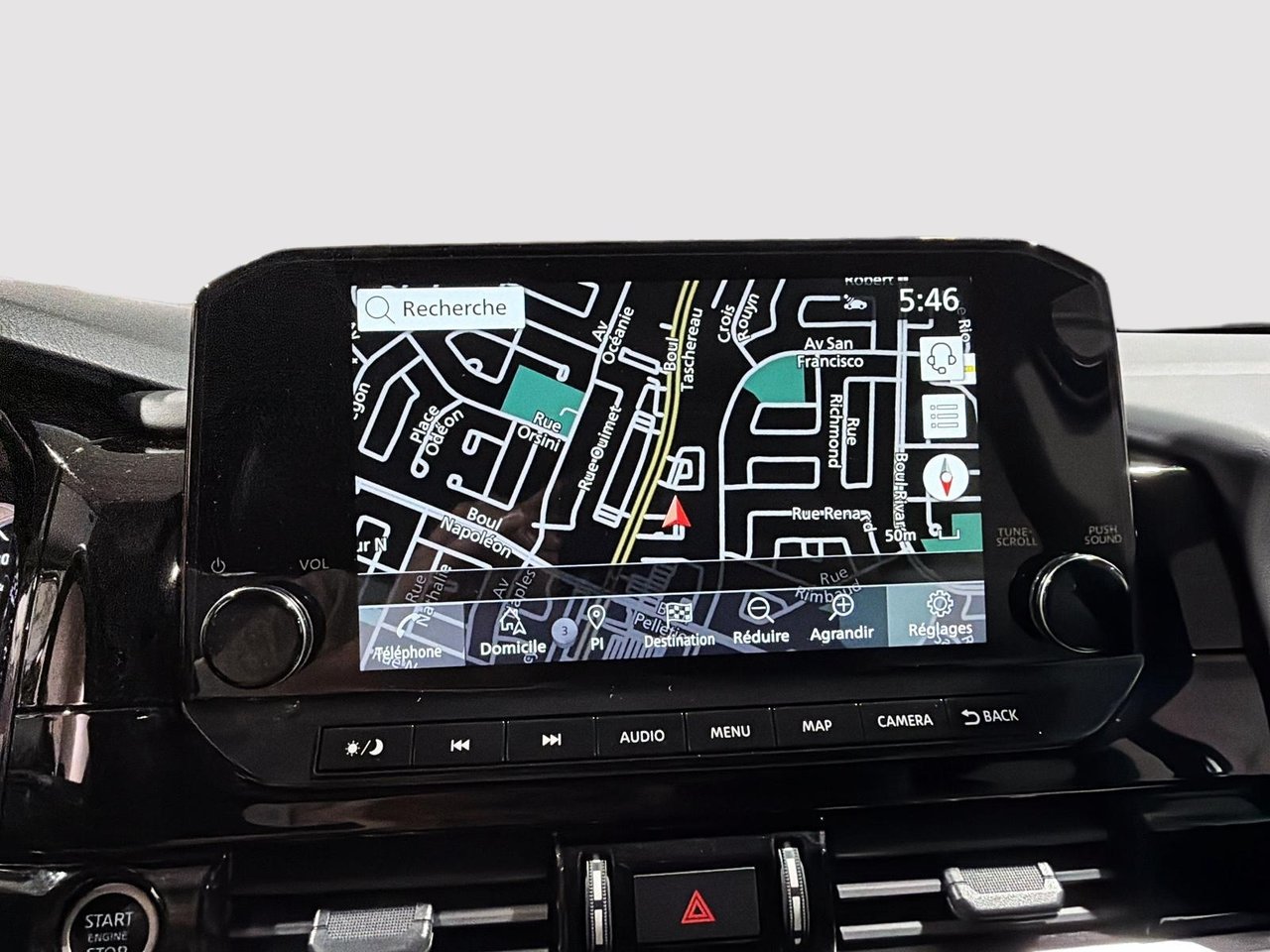 Nissan Pathfinder SL AWD 2024-19