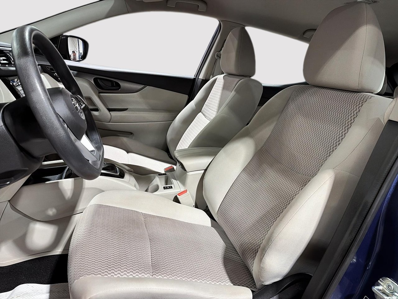 2022 Nissan Qashqai S-8