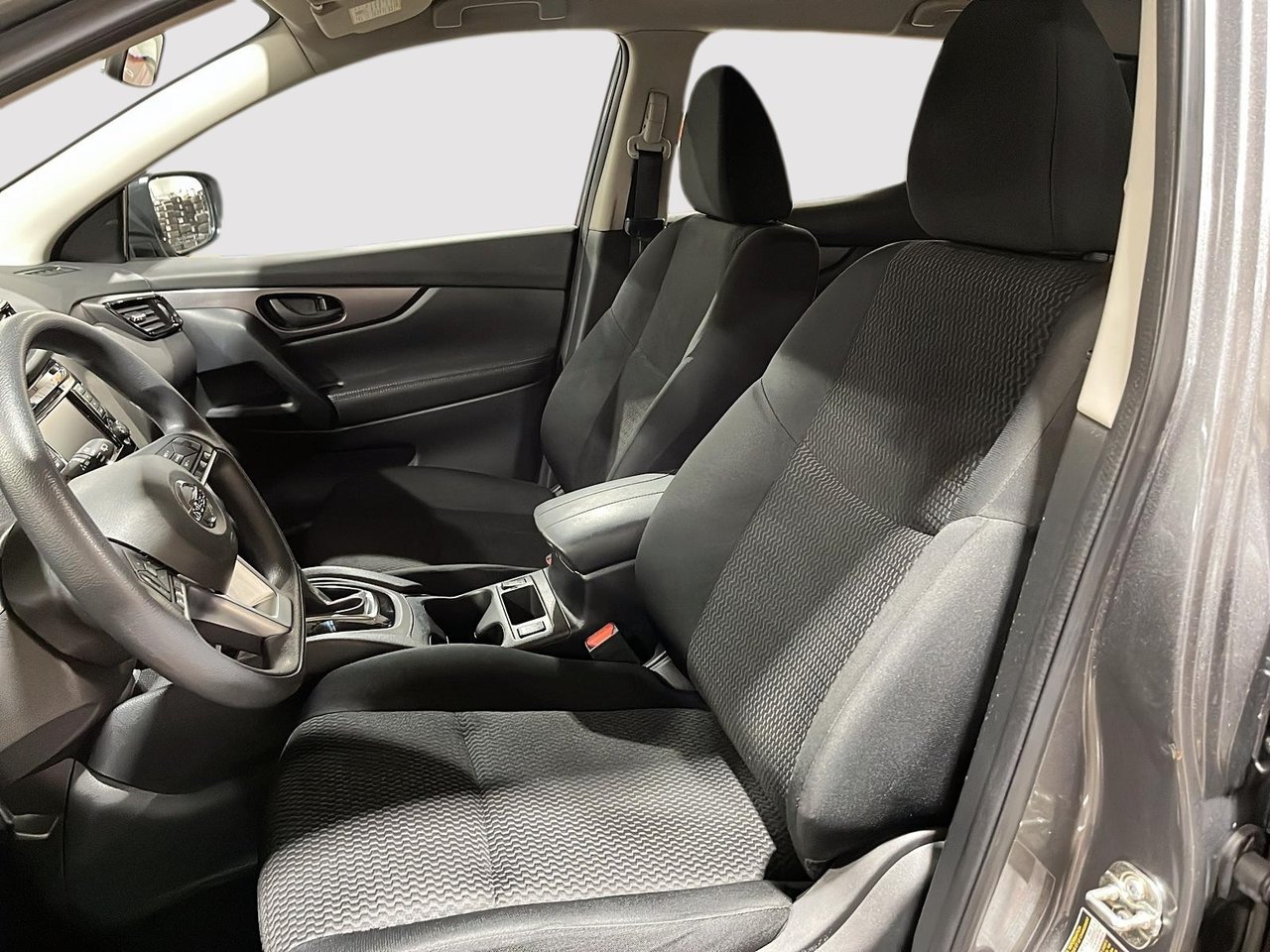 Nissan Qashqai S 2023-8