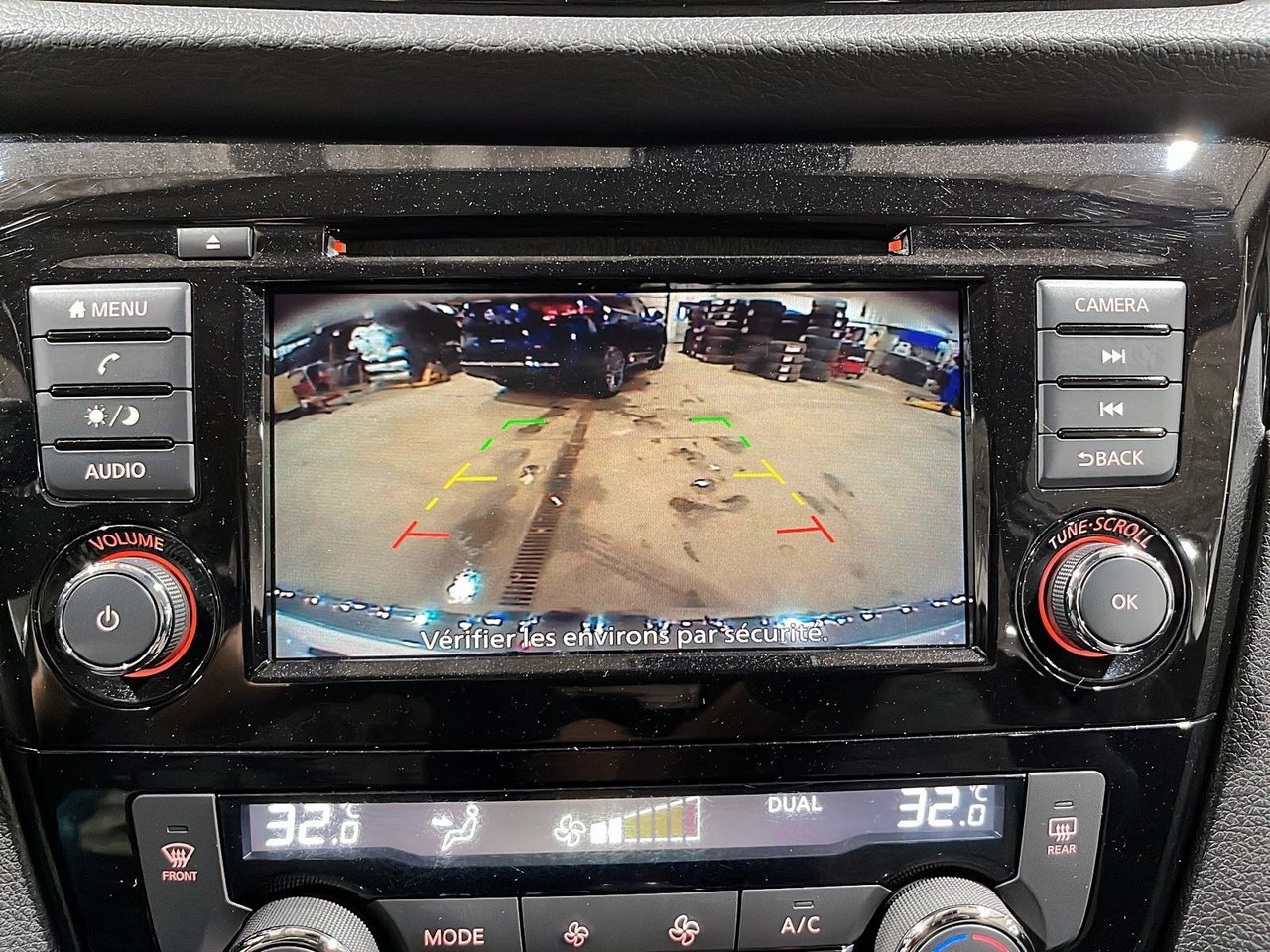 2023 Nissan Qashqai SV AWD-17