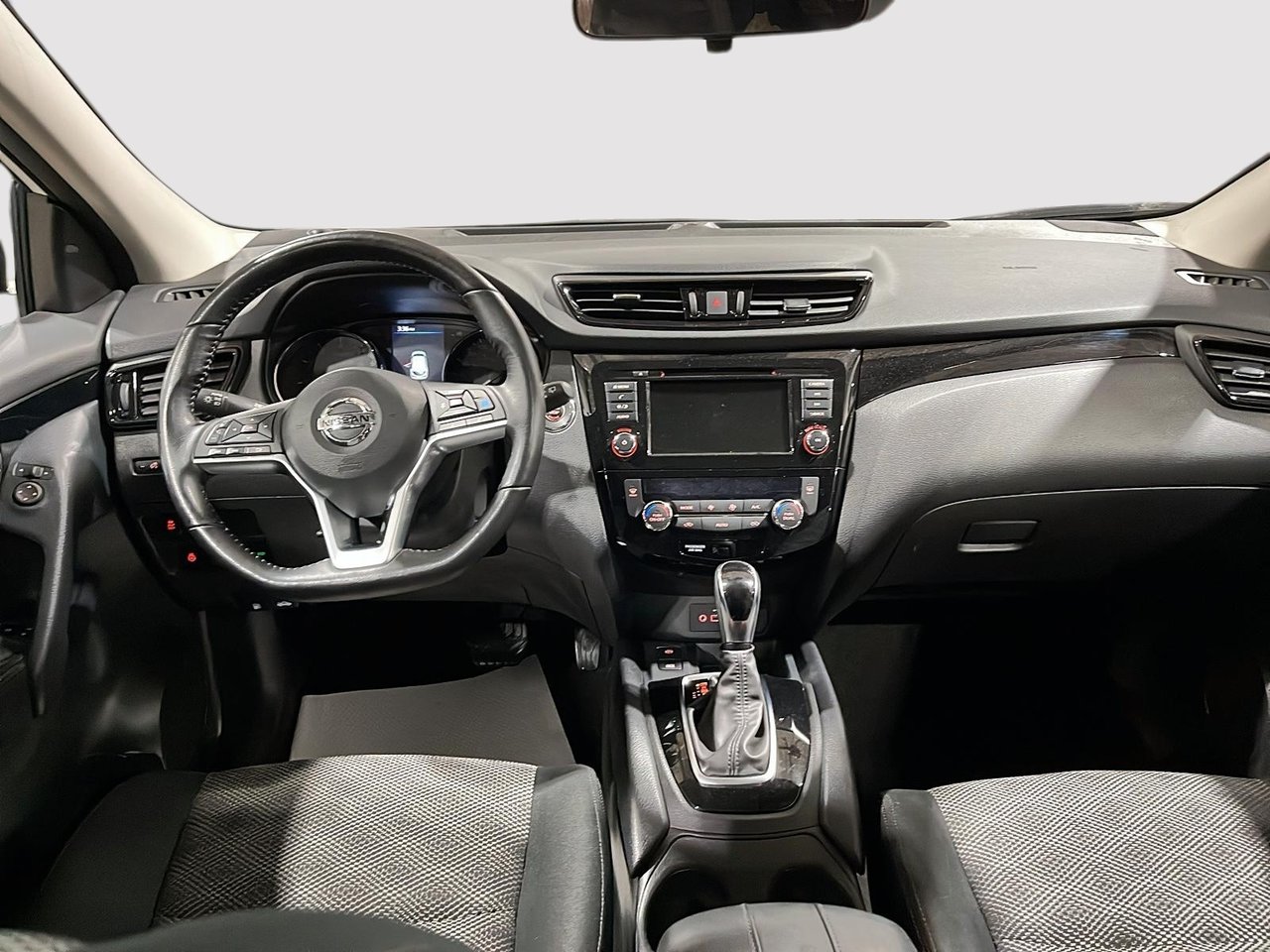 2023 Nissan Qashqai SV AWD-9