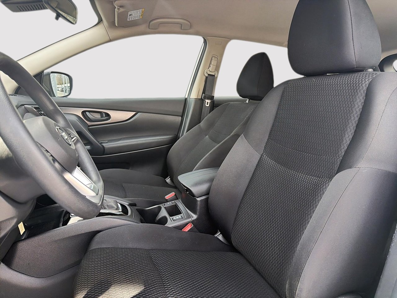Nissan Qashqai S 2023-8