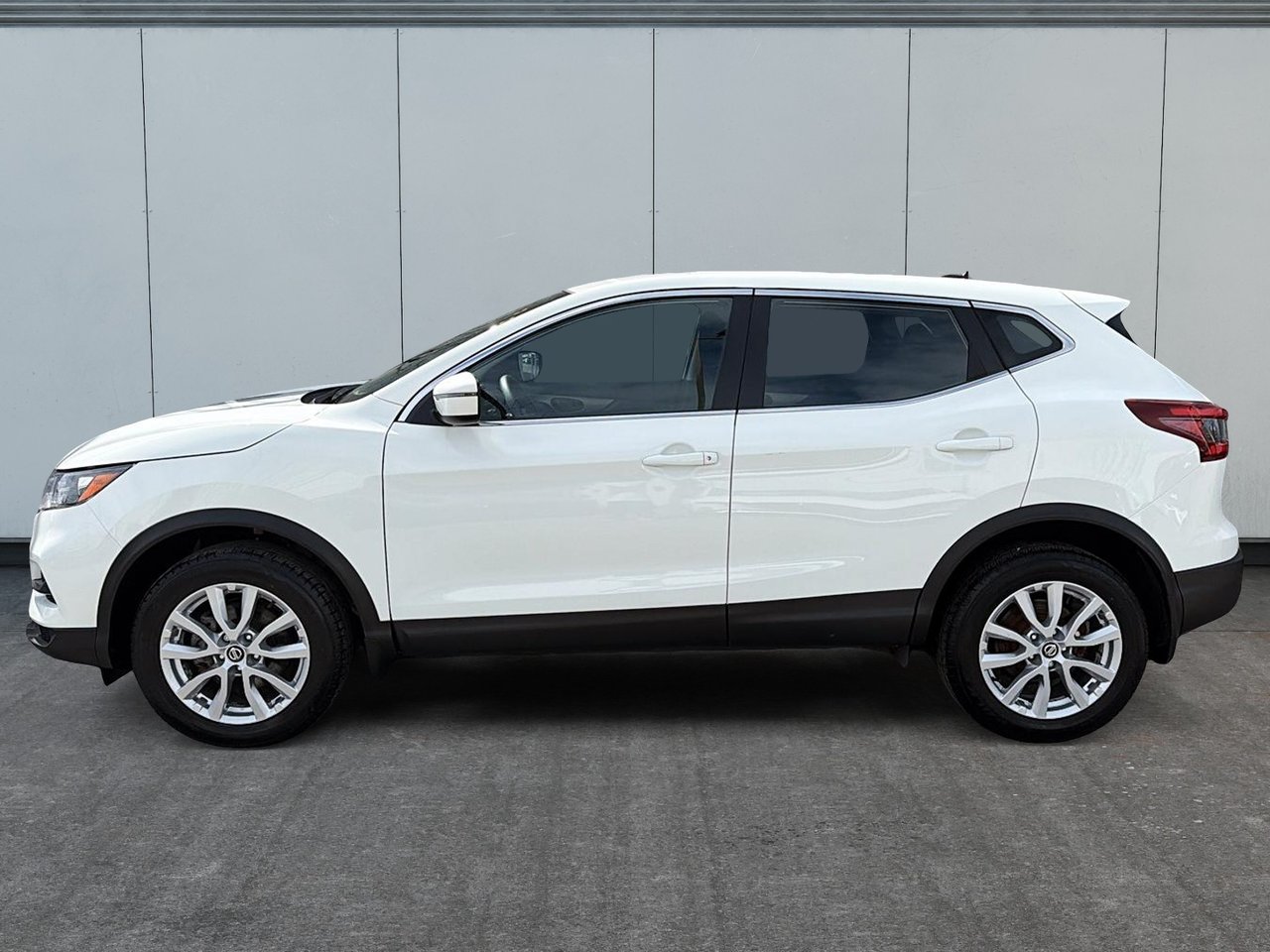Nissan Qashqai S 2023-4